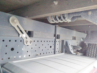 いすゞエルフ平ボディ小型（2t・3t）[写真18]