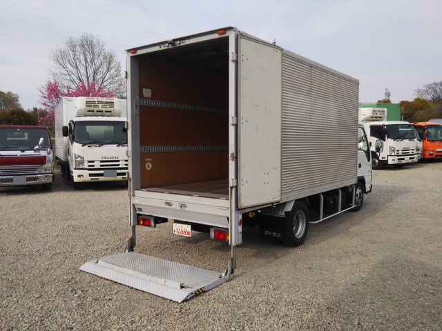 日産アトラスアルミバン小型（2t・3t）[写真02]
