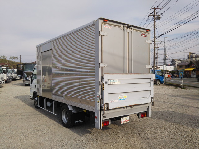 日産アトラスアルミバン小型（2t・3t）[写真04]