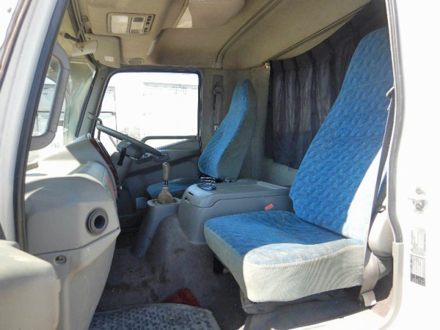 三菱ふそうファイター深ダンプ（土砂禁ダンプ）中型（4t）[写真19]