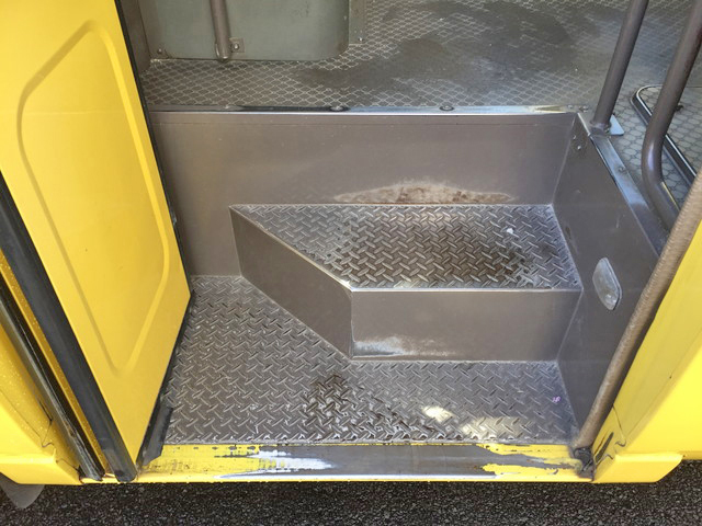 三菱ふそうローザ園児バス[写真08]