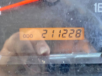 いすゞエルフ冷凍車（冷蔵車）小型（2t・3t）[写真34]