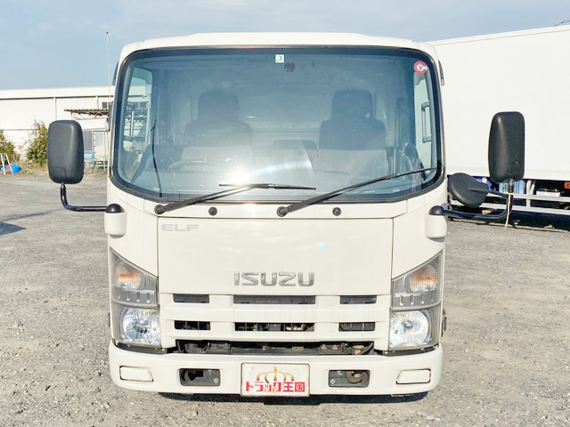 いすゞエルフ冷凍車（冷蔵車）小型（2t・3t）[写真08]