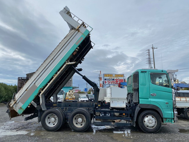 日野プロフィアダンプ大型（10t）[写真08]