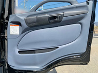 日野レンジャーアルミウイング中型（4t）[写真29]