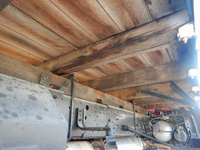 UDトラックスコンドルクレーン5段中型（4t）[写真18]