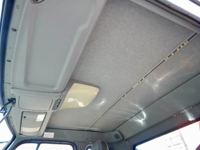 UDトラックスコンドルクレーン5段中型（4t）[写真23]