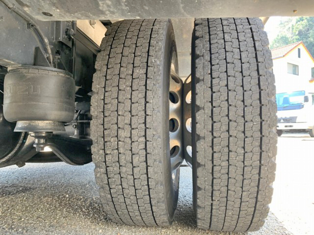 いすゞフォワードアルミウイング小型（2t・3t）[写真26]