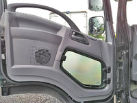 いすゞフォワードアルミウイング小型（2t・3t）[写真29]