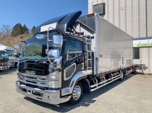 いすゞフォワードアルミウイング小型（2t・3t）[写真03]