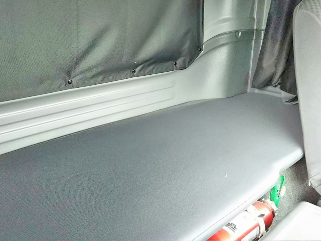 いすゞフォワードアルミウイング小型（2t・3t）[写真33]