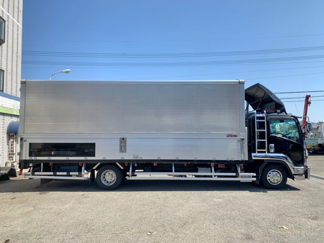 いすゞフォワードアルミウイング小型（2t・3t）[写真08]