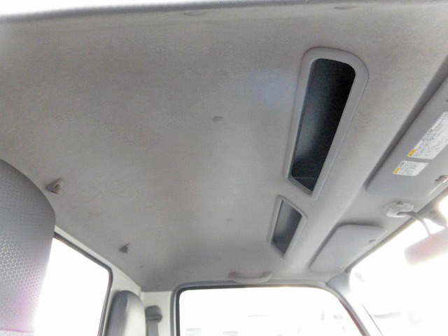 日野デュトロクレーン3段小型（2t・3t）[写真26]