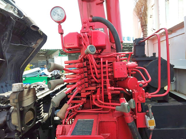 三菱ふそうファイターユニック3段増トン（6t・8t）[写真18]