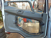 三菱ふそうファイターユニック3段増トン（6t・8t）[写真29]