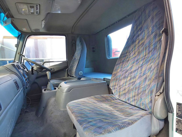 三菱ふそうファイターユニック3段増トン（6t・8t）[写真32]