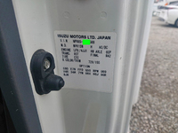 いすゞエルフ冷凍車（冷蔵車）小型（2t・3t）[写真29]