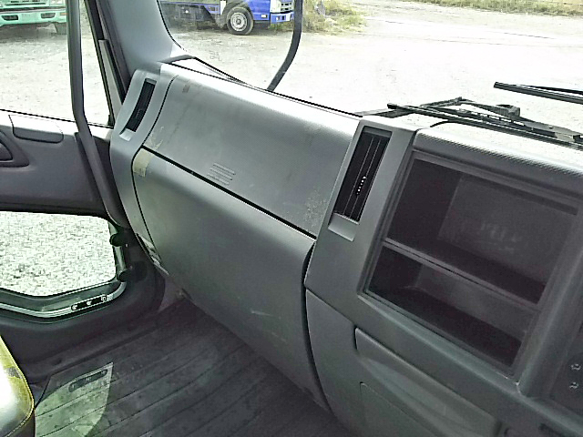 いすゞフォワードダンプ中型（4t）[写真32]