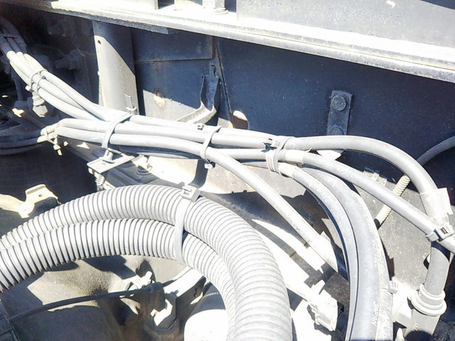 日野プロフィアトレーラーヘッド（トラクターヘッド）大型（10t）[写真10]