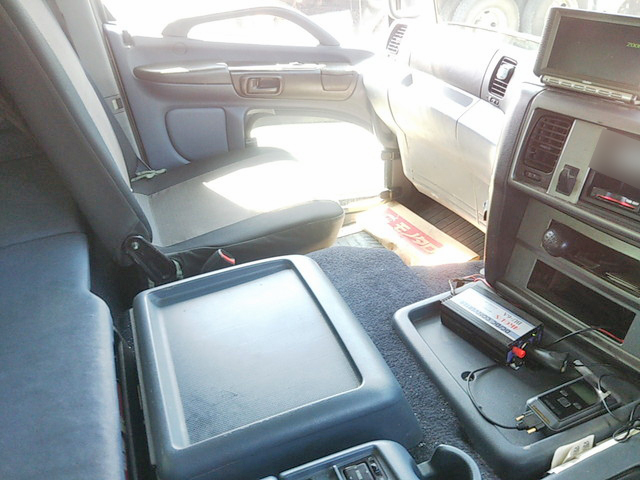 日野プロフィアトレーラーヘッド（トラクターヘッド）大型（10t）[写真16]