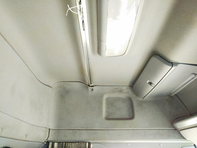 日野プロフィアトレーラーヘッド（トラクターヘッド）大型（10t）[写真20]