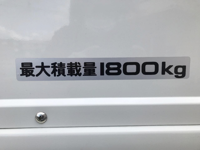 いすゞエルフダブルキャブ（Wキャブ）小型（2t・3t）[写真11]