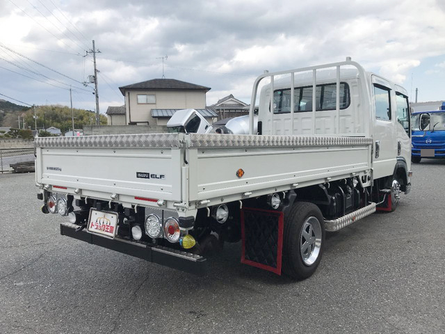 いすゞエルフダブルキャブ（Wキャブ）小型（2t・3t）[写真02]