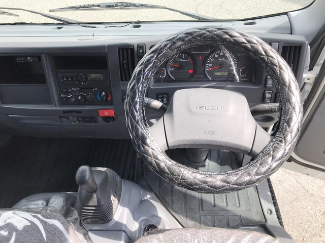 いすゞエルフダブルキャブ（Wキャブ）小型（2t・3t）[写真30]