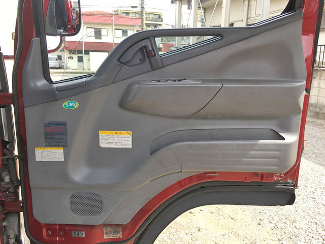 三菱ふそうキャンターセーフティローダー小型（2t・3t）[写真29]