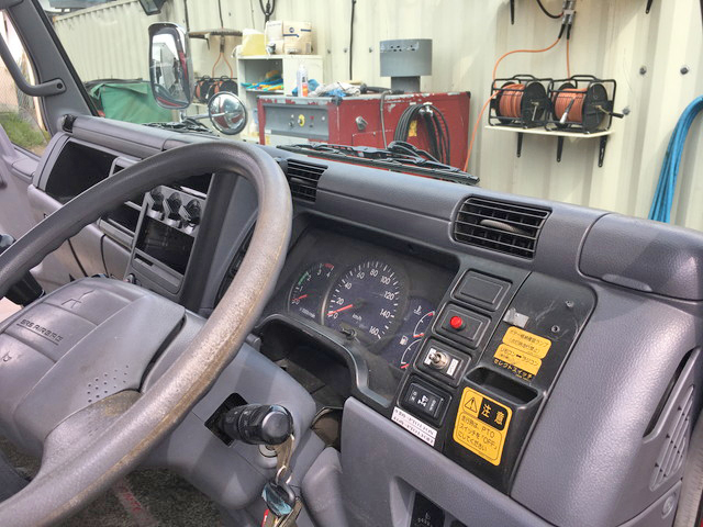 三菱ふそうキャンターセーフティローダー小型（2t・3t）[写真31]