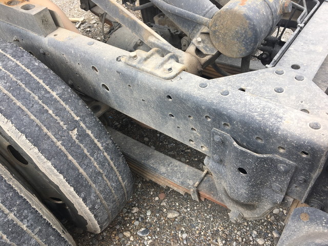 いすゞエルフダンプ小型（2t・3t）[写真11]