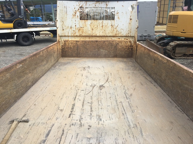 いすゞエルフダンプ小型（2t・3t）[写真06]