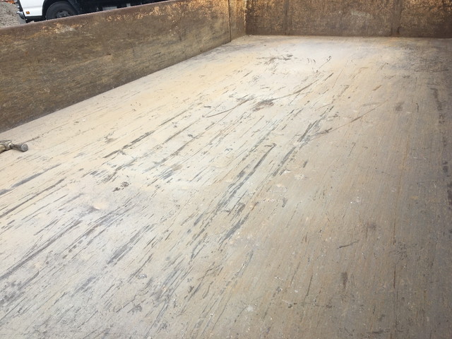 いすゞエルフダンプ小型（2t・3t）[写真07]