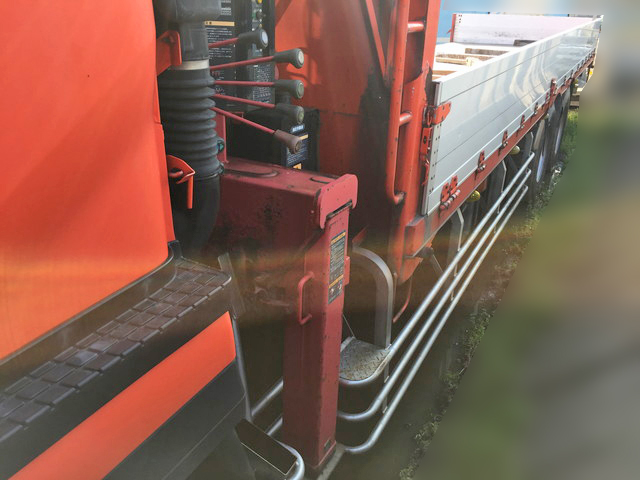 UDトラックスビッグサムユニック4段大型（10t）[写真14]