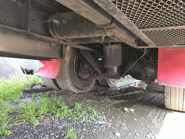 UDトラックスビッグサムユニック4段大型（10t）[写真18]