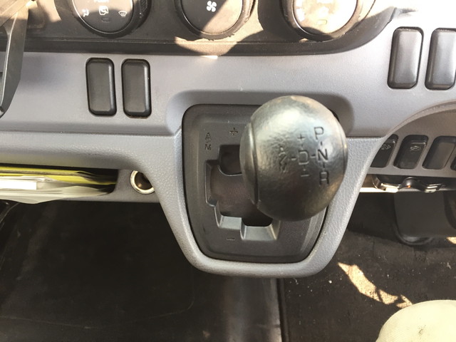 三菱ふそうキャンターキャリアカー小型（2t・3t）[写真19]