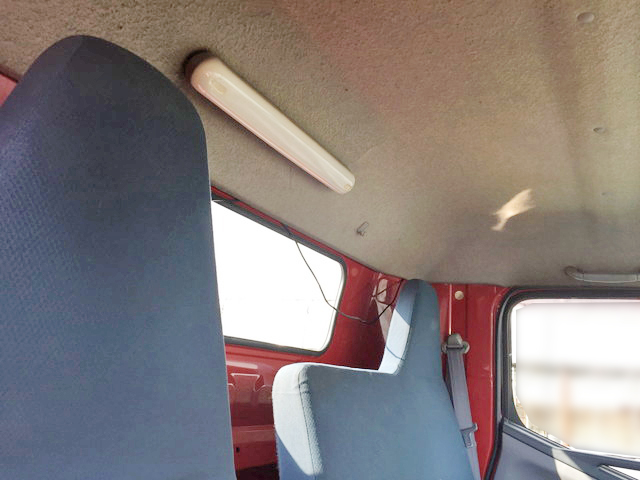 三菱ふそうキャンターキャリアカー小型（2t・3t）[写真20]