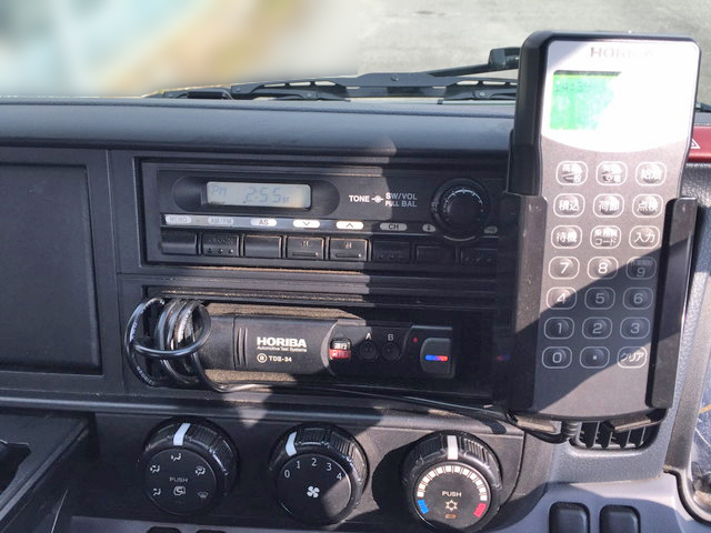 三菱ふそうキャンターキャリアカー小型（2t・3t）[写真21]