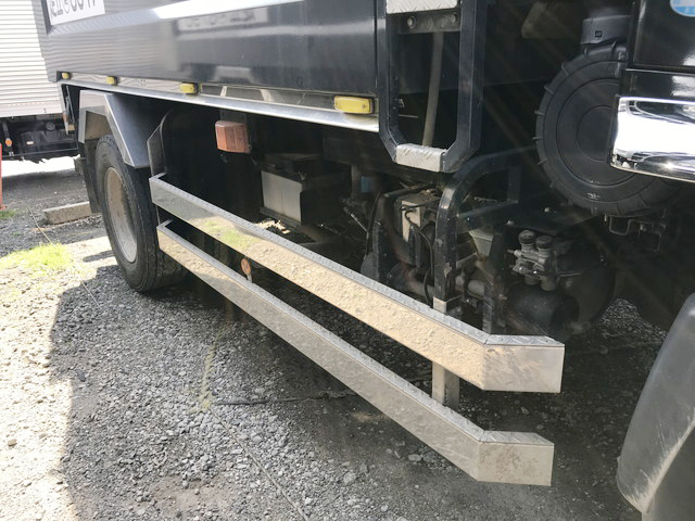 日野レンジャーダンプ増トン（6t・8t）[写真16]