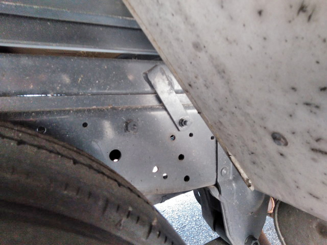 日産アトラスアルミバン小型（2t・3t）[写真12]