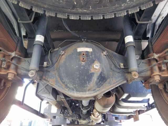 三菱ふそうキャンターユニック3段小型（2t・3t）[写真18]