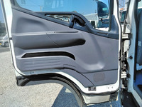 三菱ふそうキャンターユニック3段小型（2t・3t）[写真26]