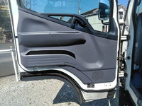 三菱ふそうキャンターユニック3段小型（2t・3t）[写真26]