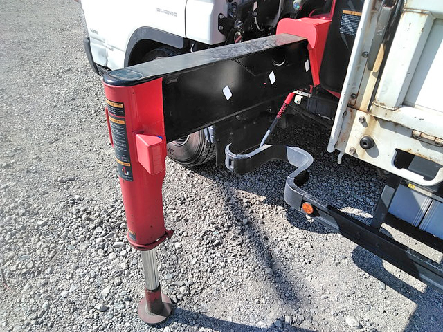 三菱ふそうキャンターユニック3段小型（2t・3t）[写真13]