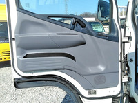 三菱ふそうキャンターユニック3段小型（2t・3t）[写真28]