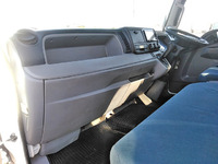 三菱ふそうキャンターユニック3段小型（2t・3t）[写真30]