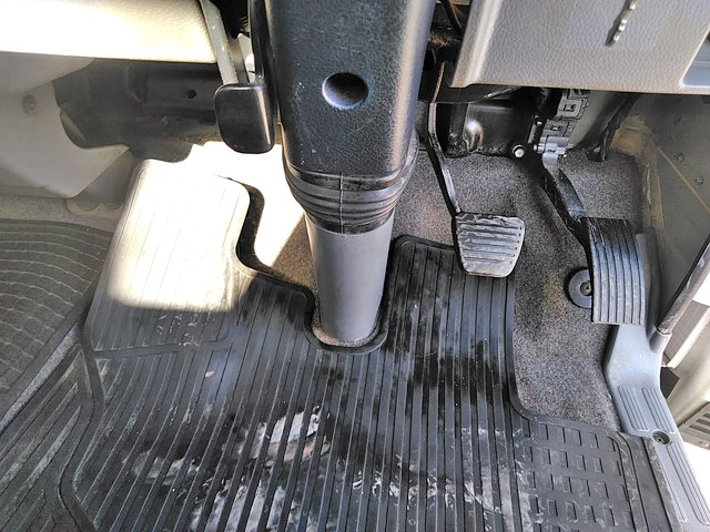 三菱ふそうキャンターユニック3段小型（2t・3t）[写真37]