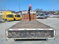 三菱ふそうキャンターユニック3段小型（2t・3t）[写真09]