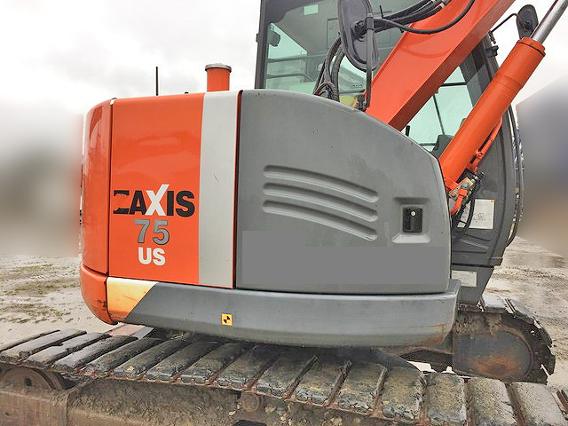 日立ミニユンボ（ミニバックホー）[写真05]