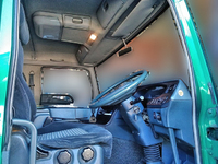 三菱ふそうスーパーグレート平ボディ大型（10t）[写真25]